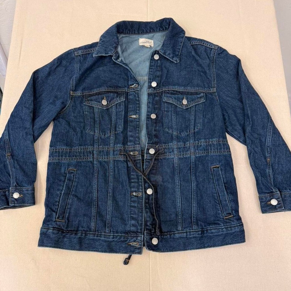 Universal Thread dark wash denim jacket